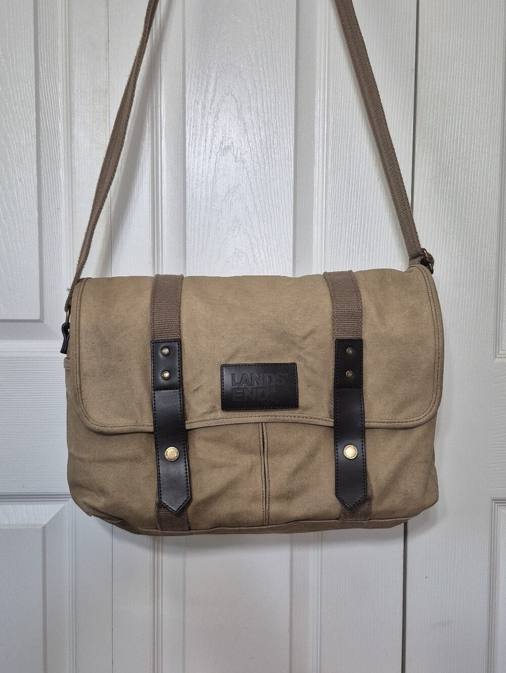 Lands end cotton canvas heavy duty messenger bag